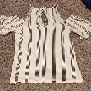 Xs American eagle shirt